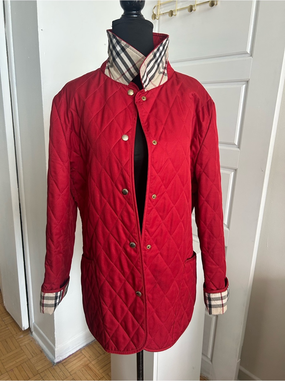 Authentic Burberry London quilted jacket, made in England